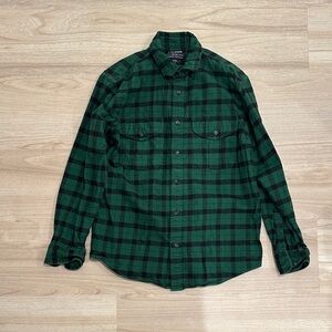 Filson green and black checkered flannel size small